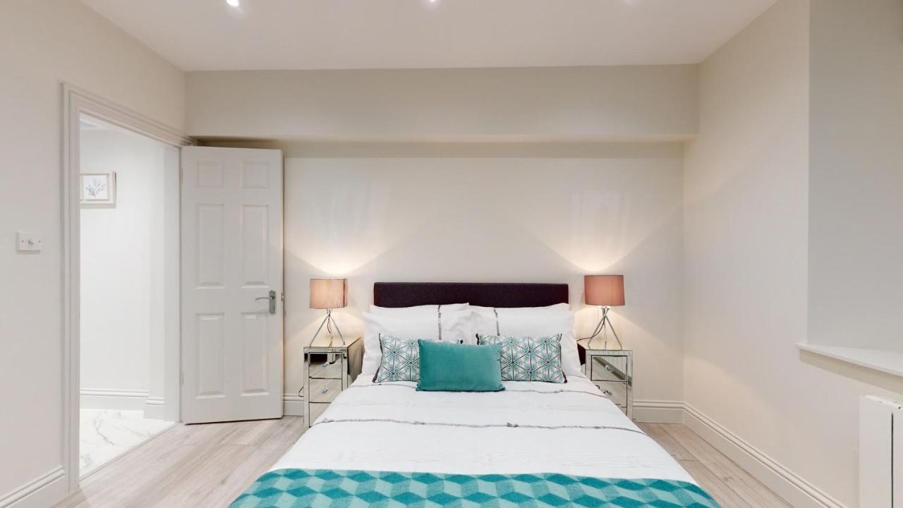 Chic Apartment By Hyde Park ลอนดอน ภายนอก รูปภาพ