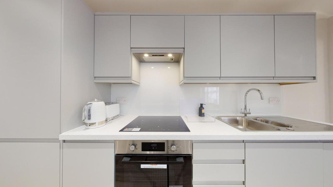 Chic Apartment By Hyde Park ลอนดอน ภายนอก รูปภาพ
