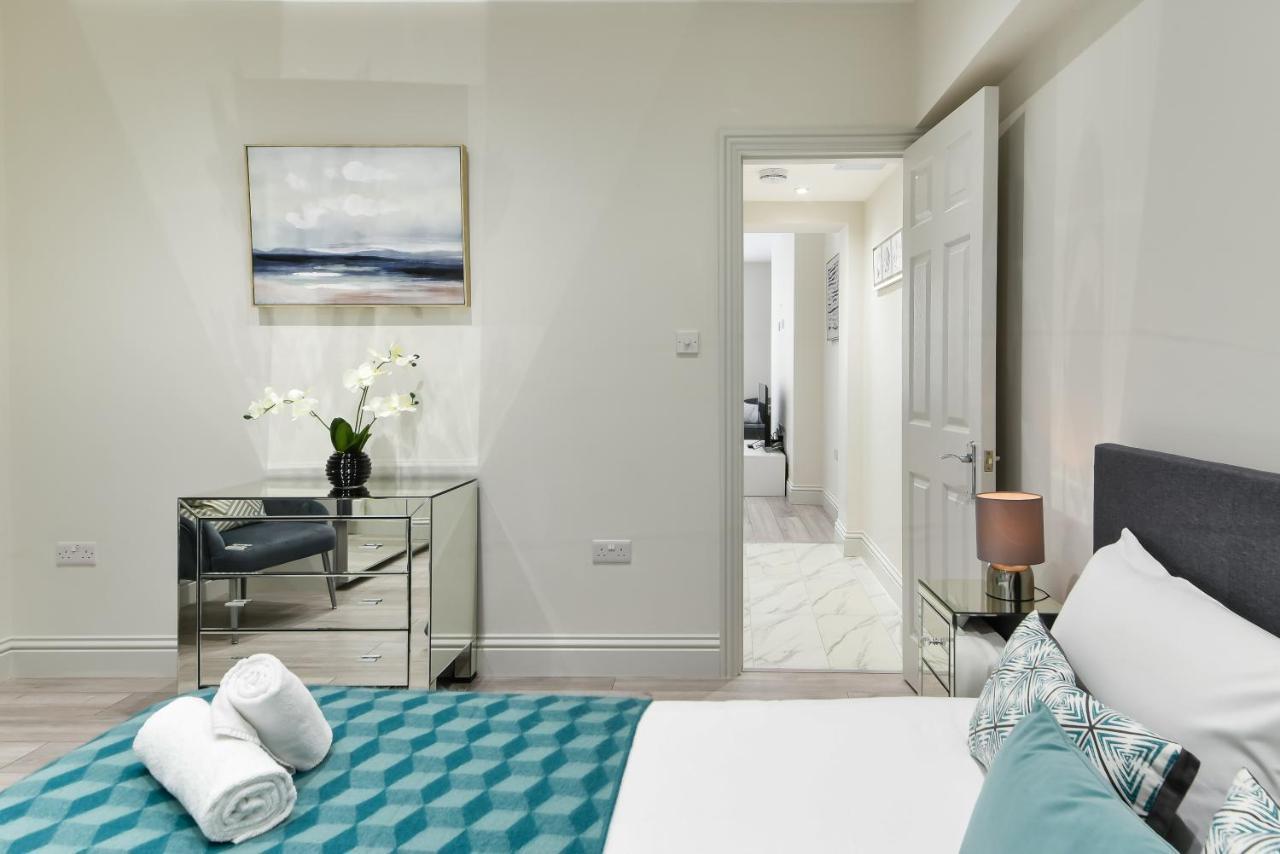 Chic Apartment By Hyde Park ลอนดอน ภายนอก รูปภาพ